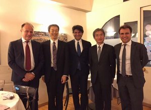 写真:ボッコーニ大学长たちと