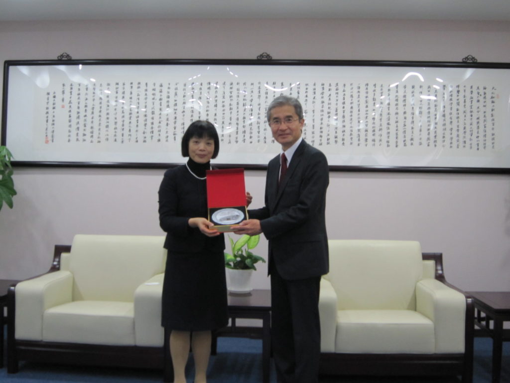 上海财経大学副学长との恳谈