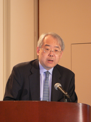 一橋大学政策フォーラム・公開討論会「成長戦略の再検討」