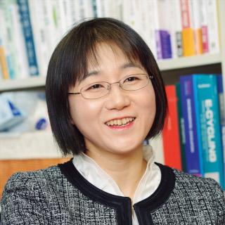 中西優美子