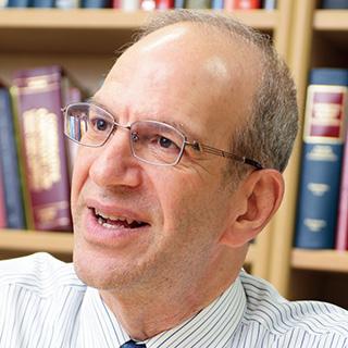 Bruce Aronson
