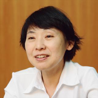 鈴木宏子学術情報課長