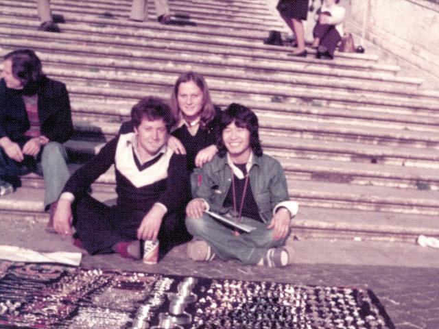 海外で出会った人たちとのスナップ写真