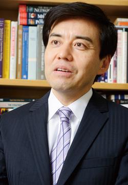 阿久津氏プロフィール写真
