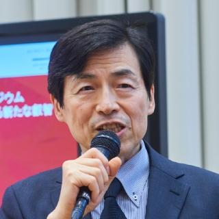 大月 康弘氏