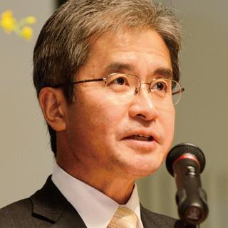 蓼沼宏一学長写真