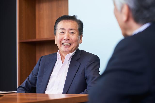 画像：対談の様子4