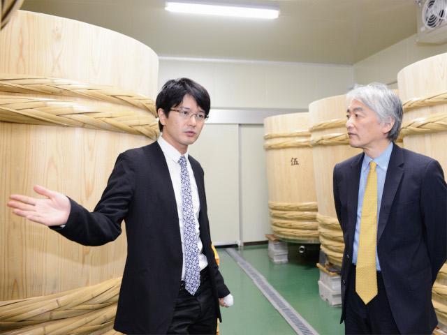 蔵にて2人