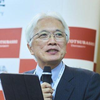 山重 慎二