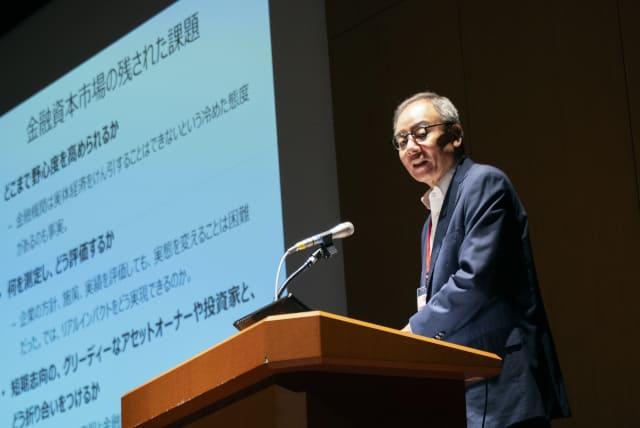 画像：講演の様子02