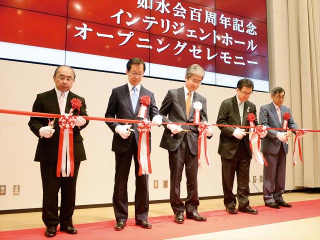 古の最先端が、今の最先端へと蘇った 如水会百周年記念インテリジェントホールの誕生