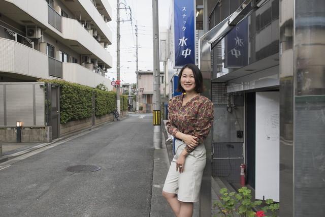 画像:インタビュー中の坂根 千里氏7